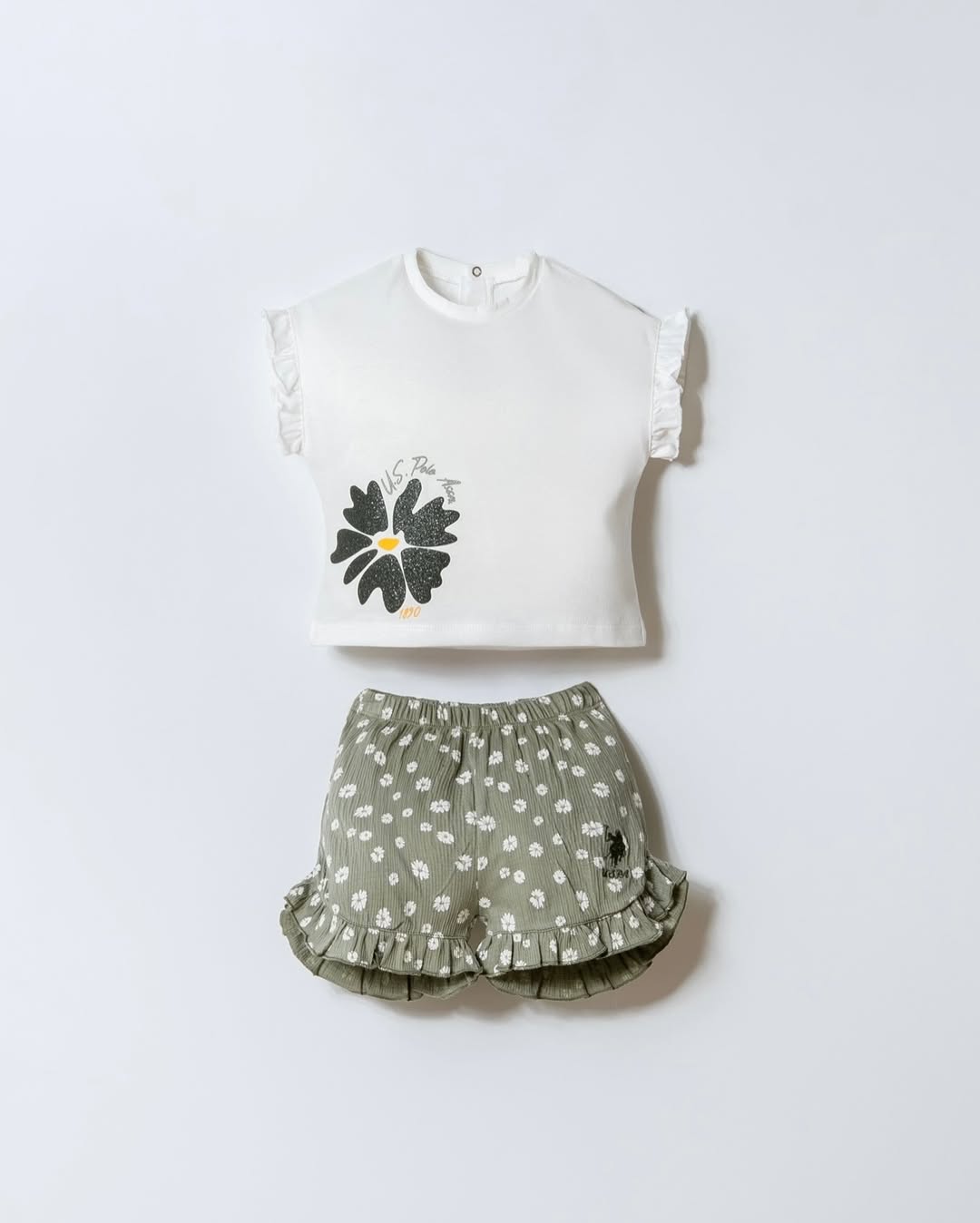 Totally in love Sizes 6/9m to
