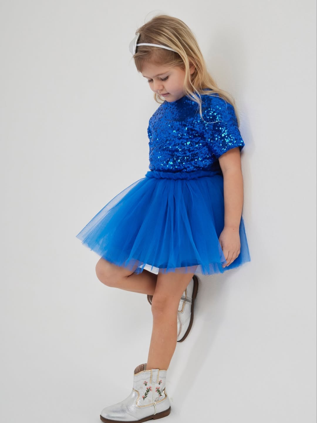 New masterpiece Sizes 2/3y to 7/8y